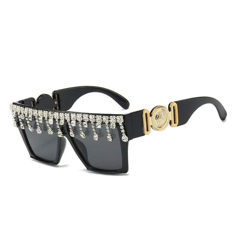 New retro large frame with diamond inlay, fashionable and versatile sunglasses, party and party stage trends, cross-border sunglasses for women