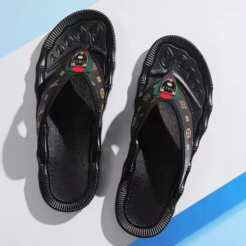 Summer Slippers Men Flip Flops Beach Sandals Non-slip Casual Flat Shoes Slippers Indoor House Shoes for Men Outdoor Slides