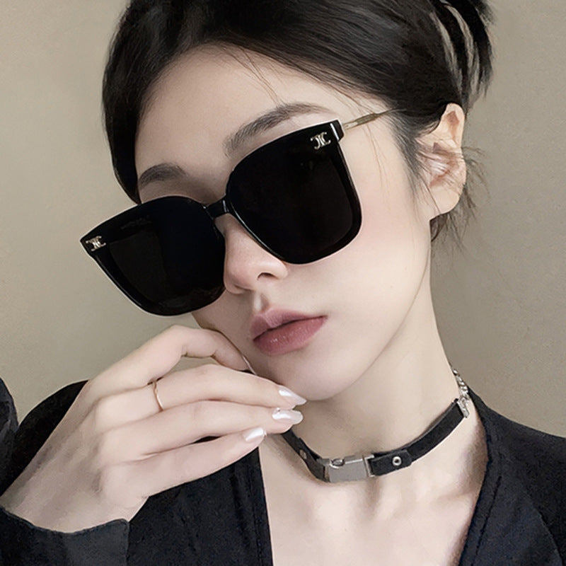 Square frame internet famous women's sunglasses with UV protection for street photography, slimming sunglasses