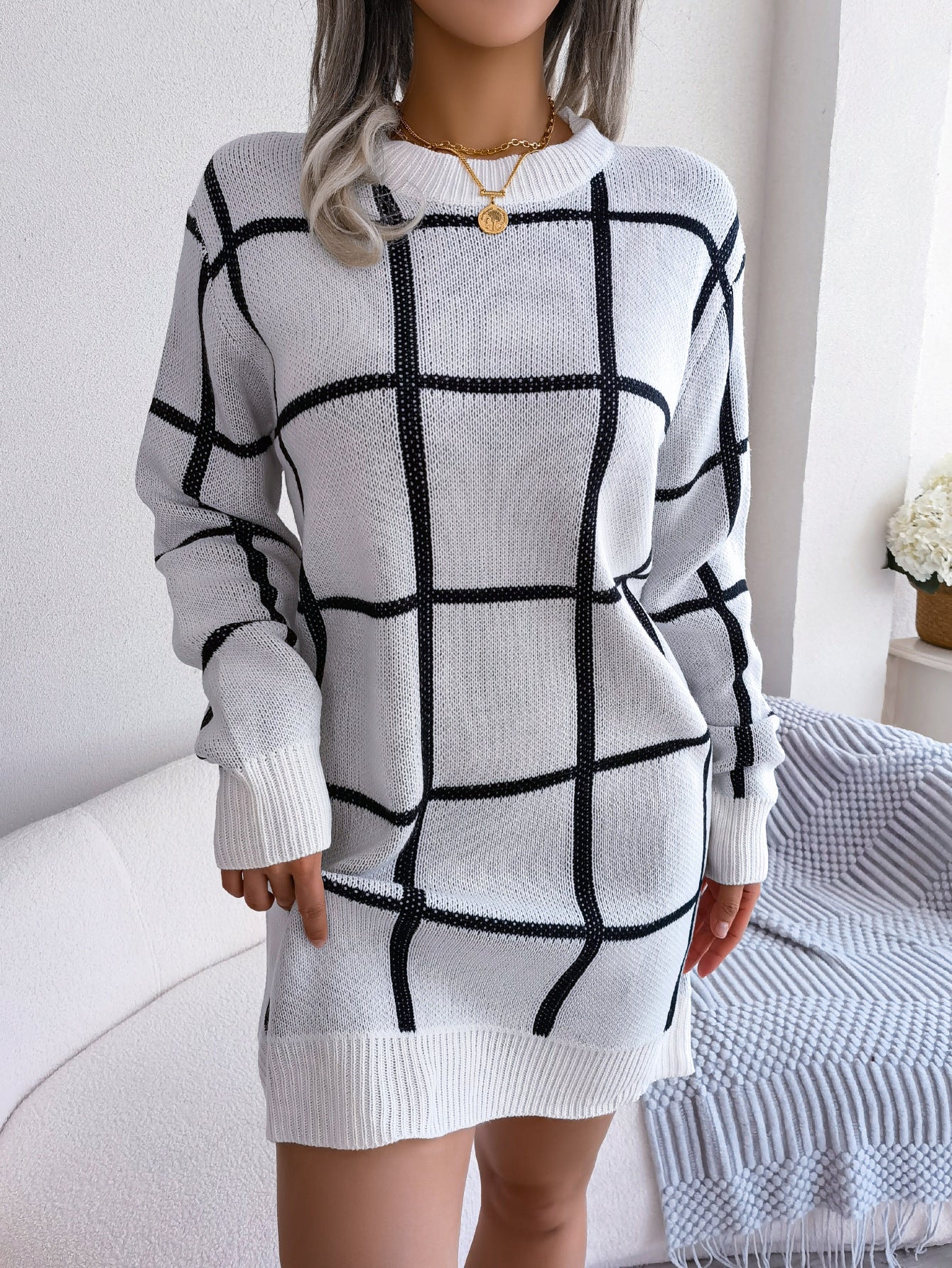 Casual contrasting plaid long sleeved base woolen dress