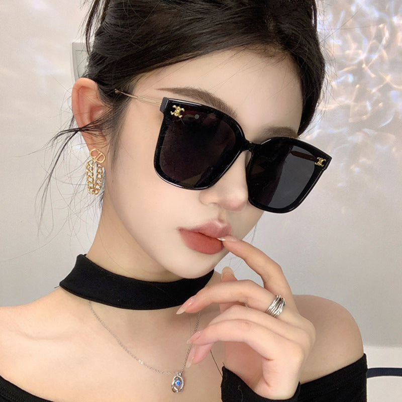 Square frame internet famous women's sunglasses with UV protection for street photography, slimming sunglasses